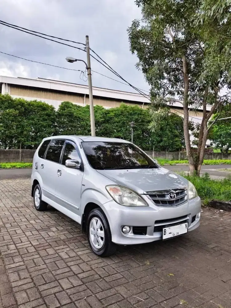 TOYOTA AVANZA 1.3 G 2010 MATIC