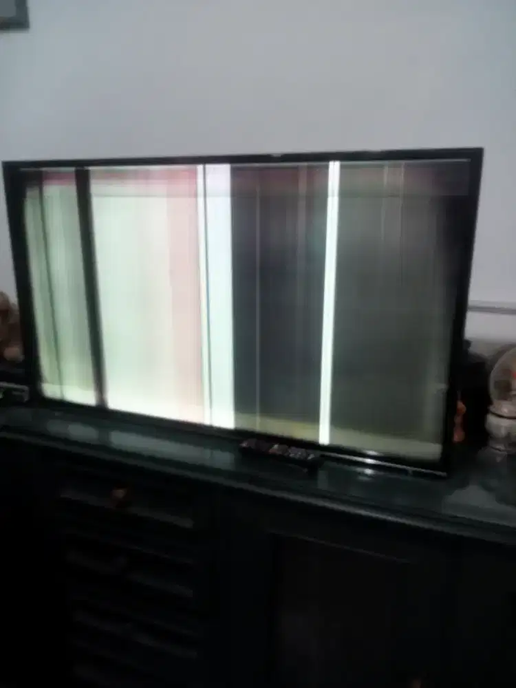 TV LED 43 in pansonic bleng