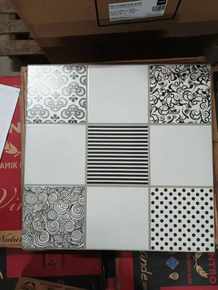 Keramik Centro 50x50