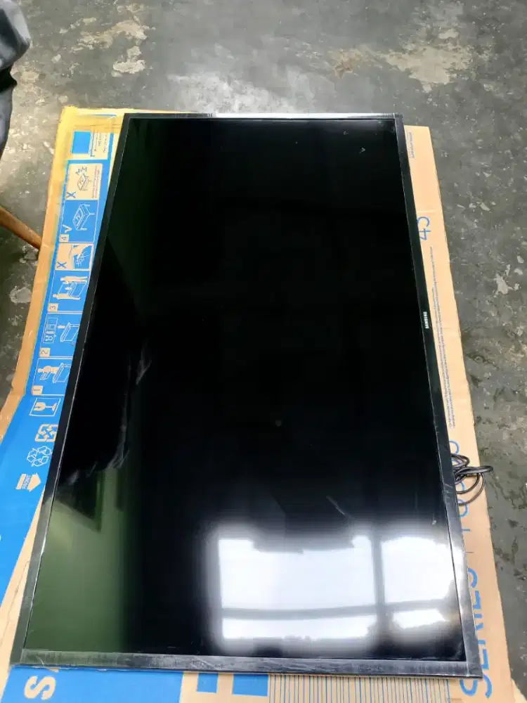 LED TV SAMSUNG 43INCH