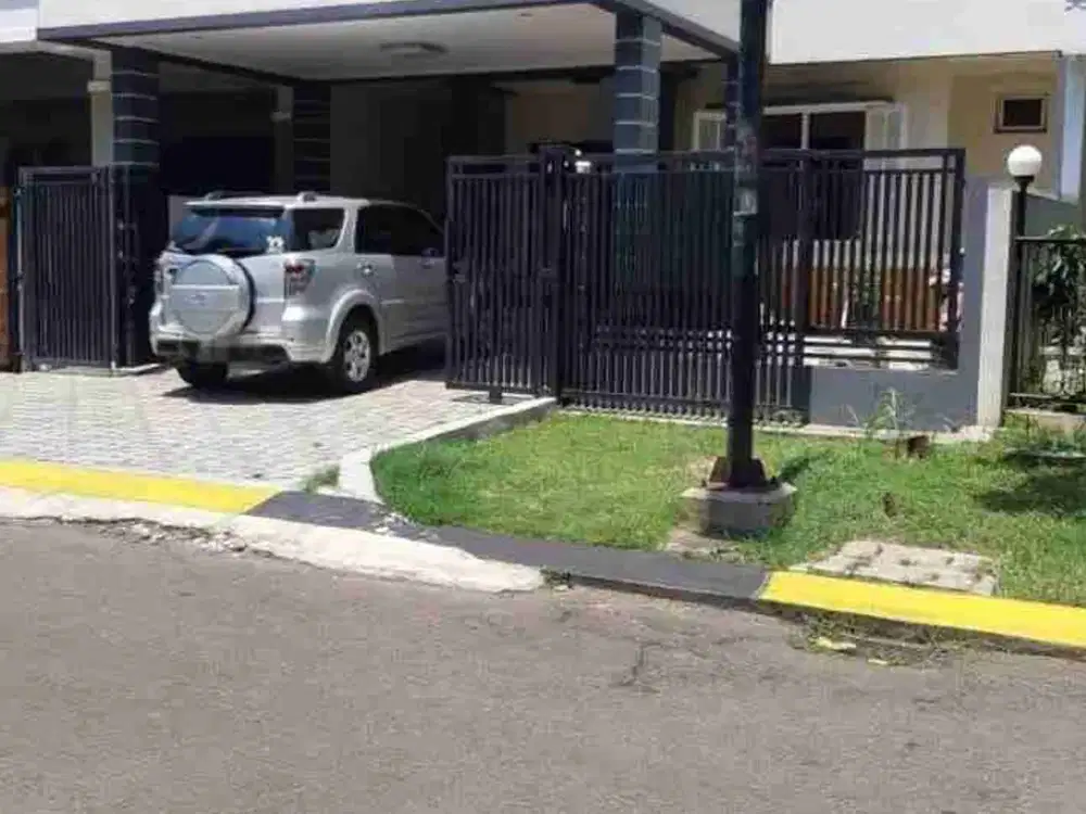 DIJUAL RUMAH SIAP HUNI BOULEVARD 2 LANTAI DI LEGENDA WISATA CIBUBUR