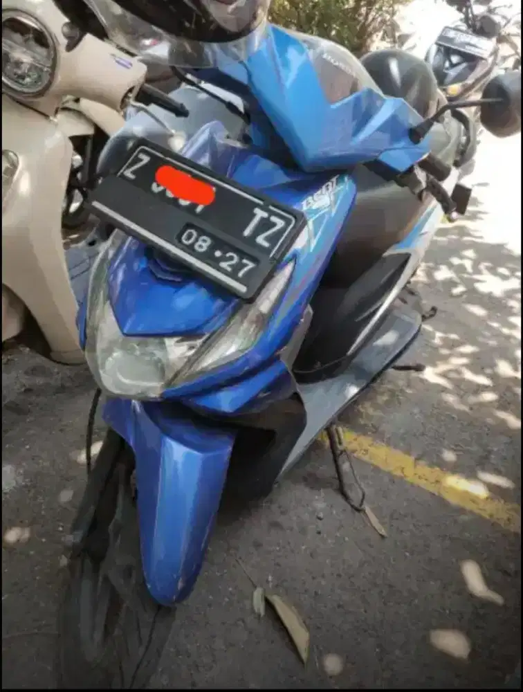 Honda Beat 2012 Biru Putih