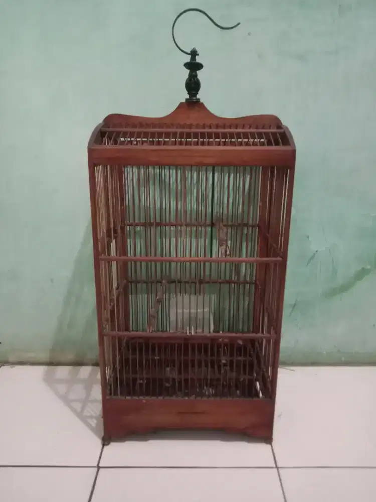 Kandang burung kotak