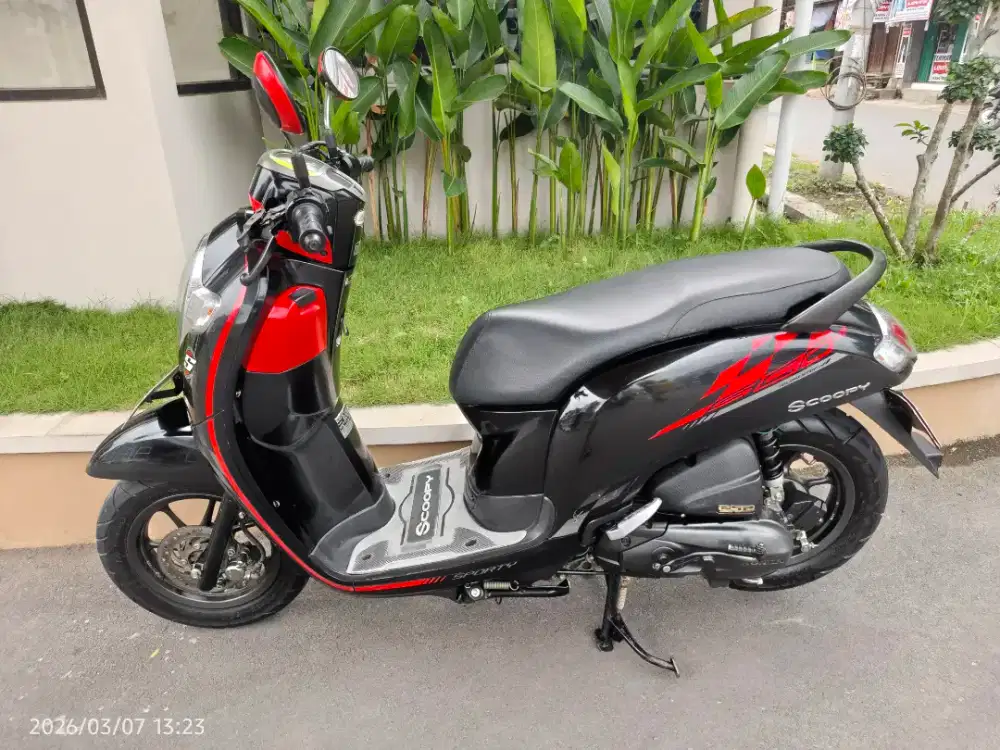Honda Scoopy Donat 2018