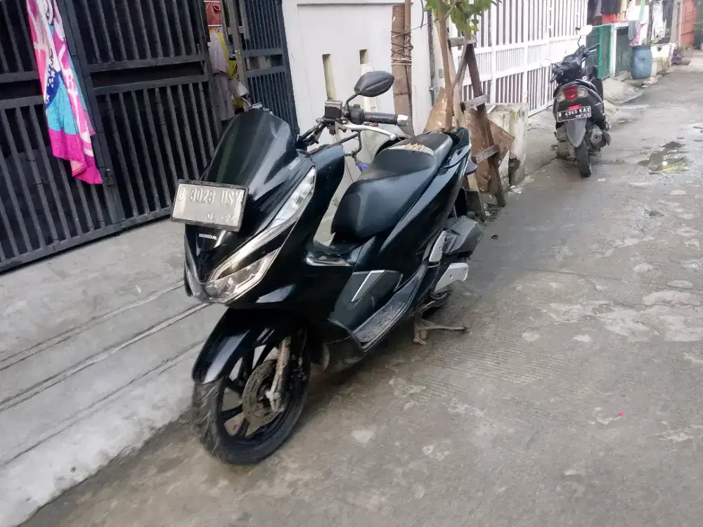 Honda PCX 150 BPKB aja di Bekasi Utara