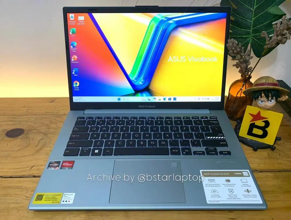 Laptop Like New Asus Vivobook Go 14 Ryzen 3 7000 RAM 8/512 SSD Garansi