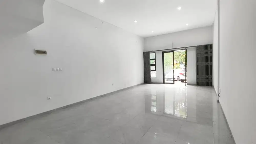 Ruko Siap Pakai Strategis di Purnawarman Dekat Dago Bandung