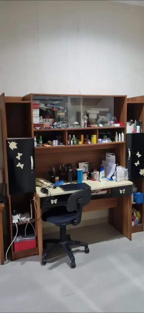 Dijual meja kerja,meja belajar rak dan kursi kantor