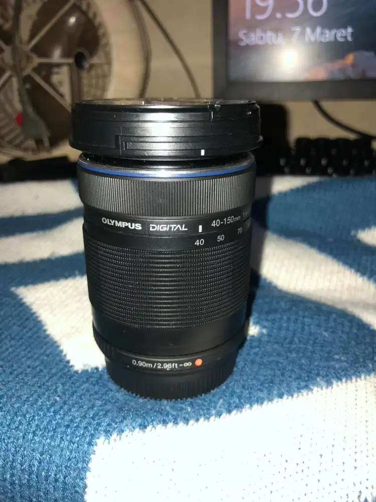 Lensa Tele Olympus 40-150mm f4-5,6 MFT