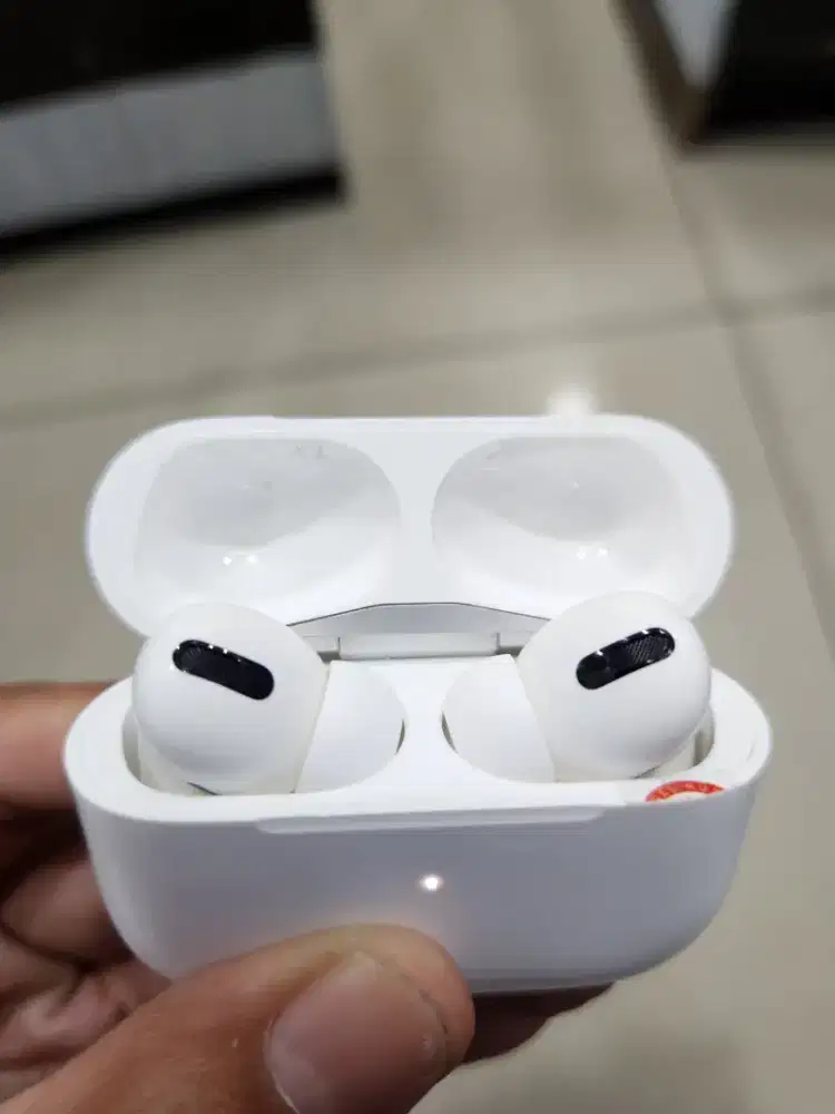 Airpods pro gen 1 resmi ibox se Indonesia