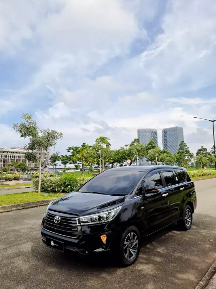 Toyota Kijang Innova 2.0 V AT Bensin 2021 2022