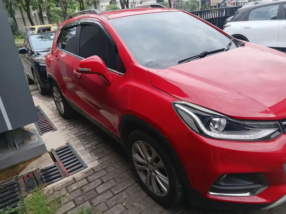 Dijual cepat! Chevrolet Trax 2018 Turbo Premier