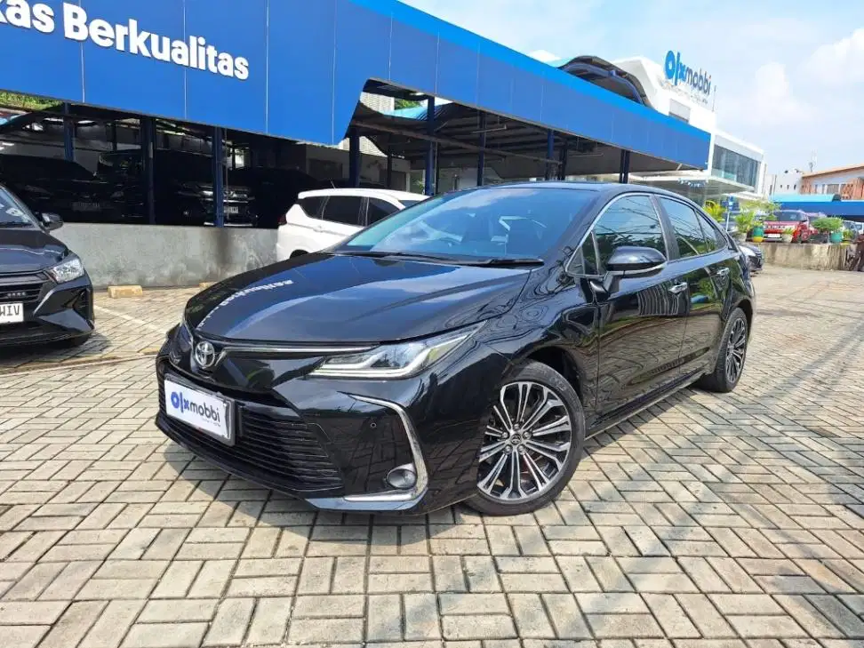 LOW DP Toyota Corolla Altis 1.8 V Bensin-AT 2022 JAA