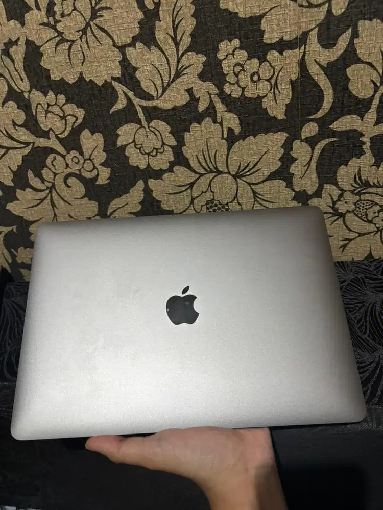 Macbook pro M1 Grey
