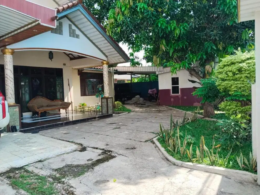 Rumah Luas Asri strategis Kokoh luas