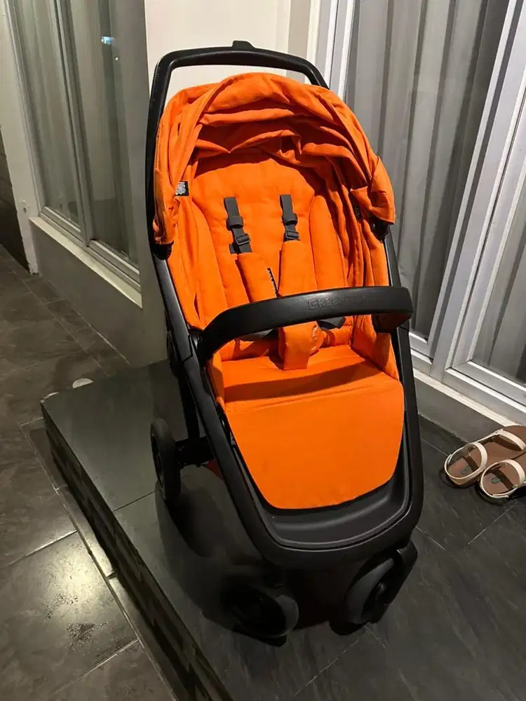 Dijual Stroller merk Greentom