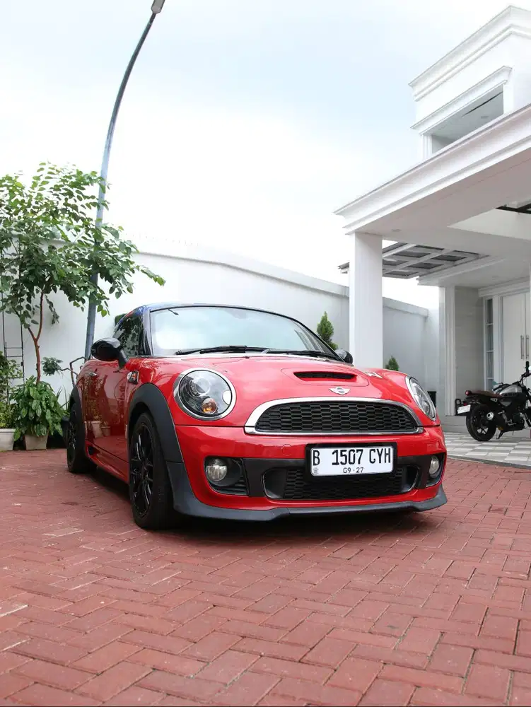 MINI COOPER S COUPE R58 (JCW) PEMILIK LANGSUNG