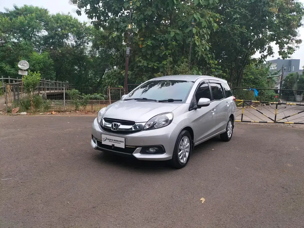 [RAMADHAN SALE] HONDA MOBILIO E 1.5 CVT 2015 SILVER