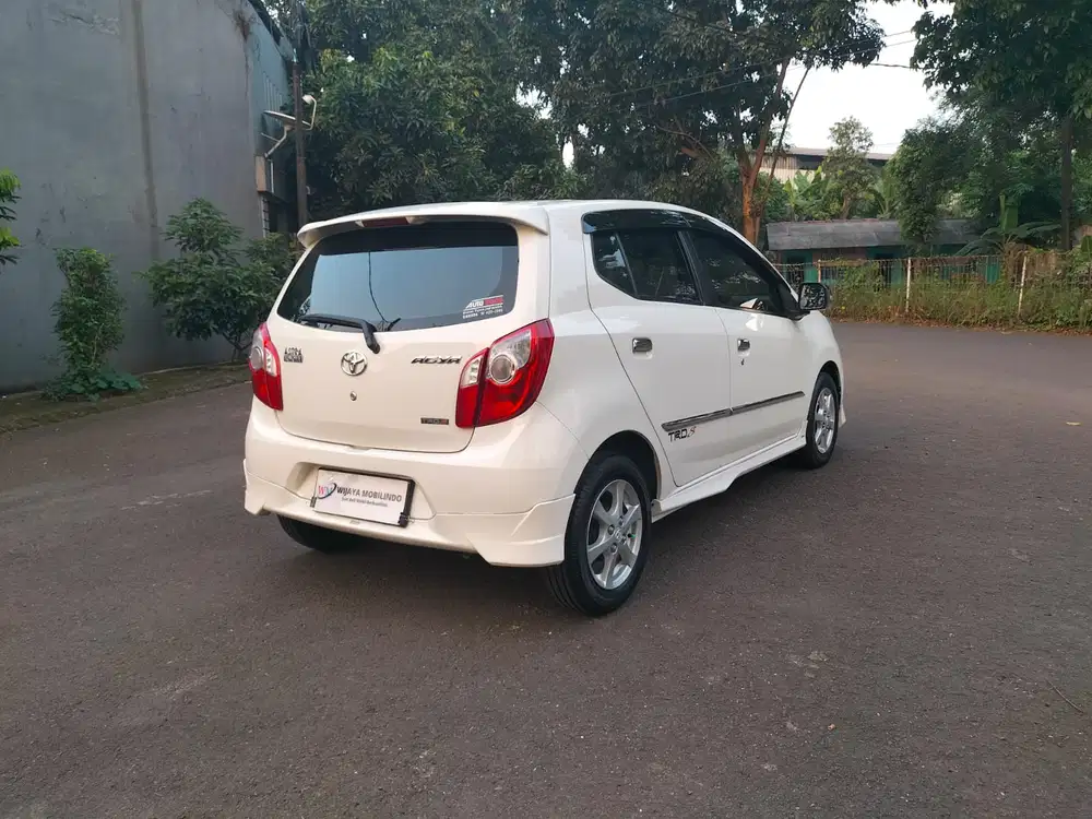 [RAMADHAN SALE] TOYOTA AGYA G 1.0 TRD S AT 2015 PUTIH