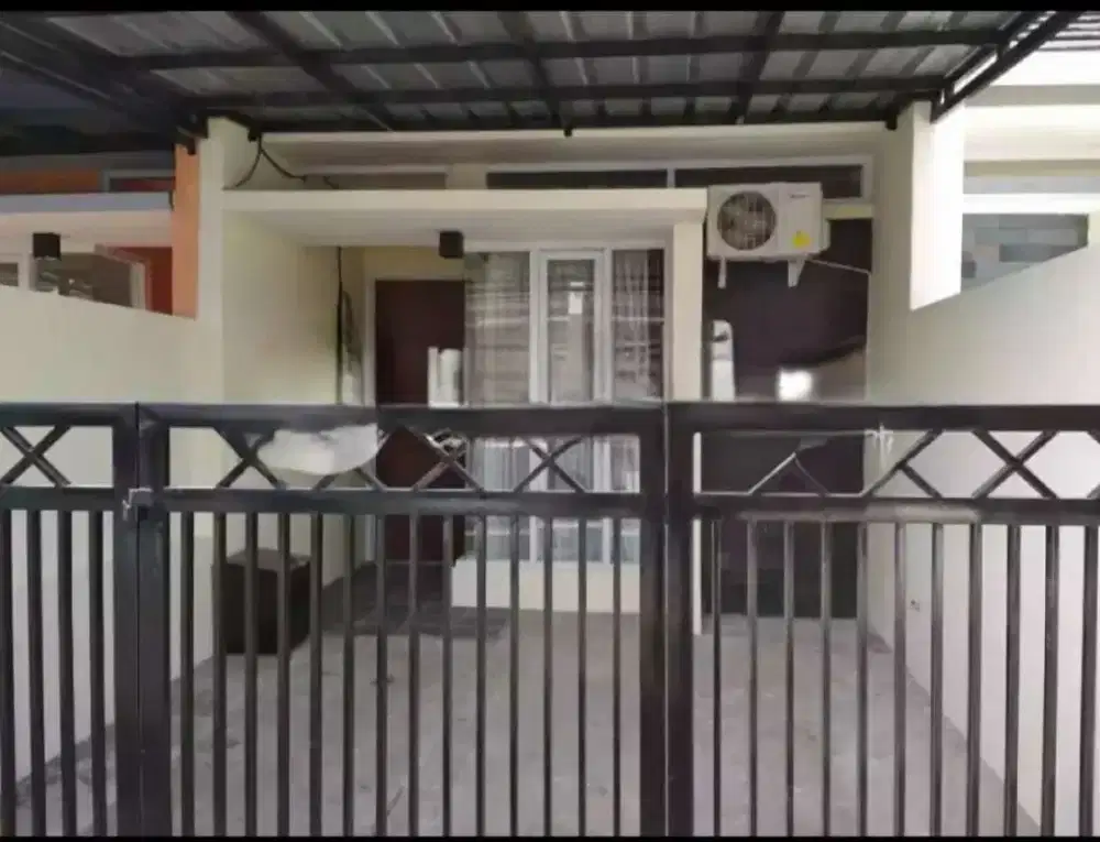 Disewakan : Rumah furnished, di kota Bandung