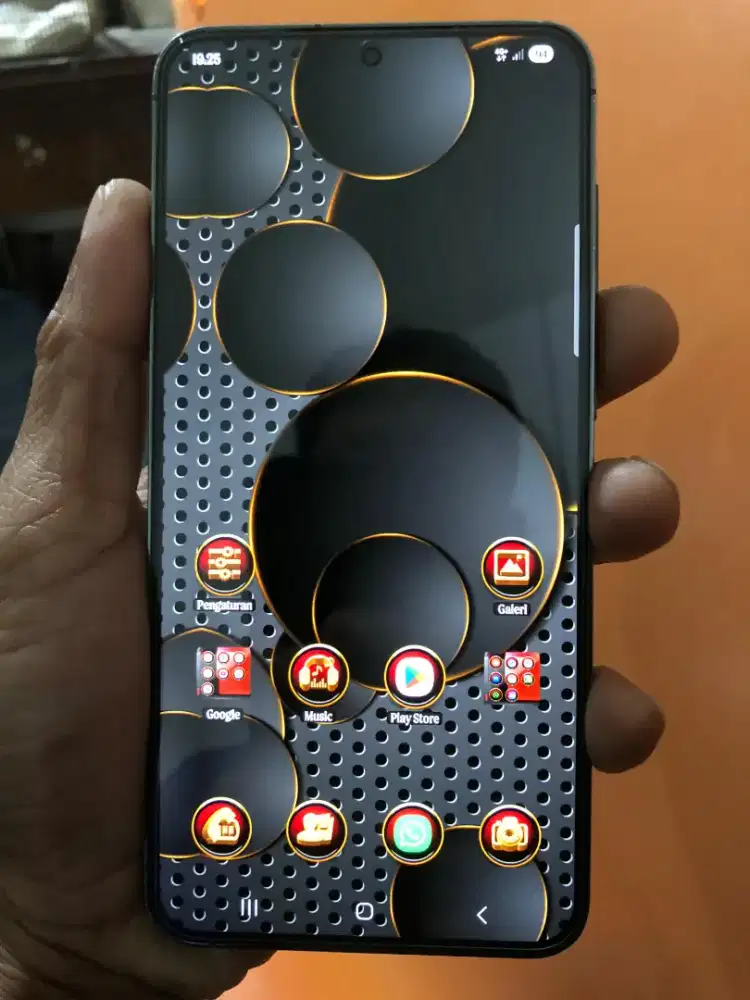 Samsung galaxy s23 plus