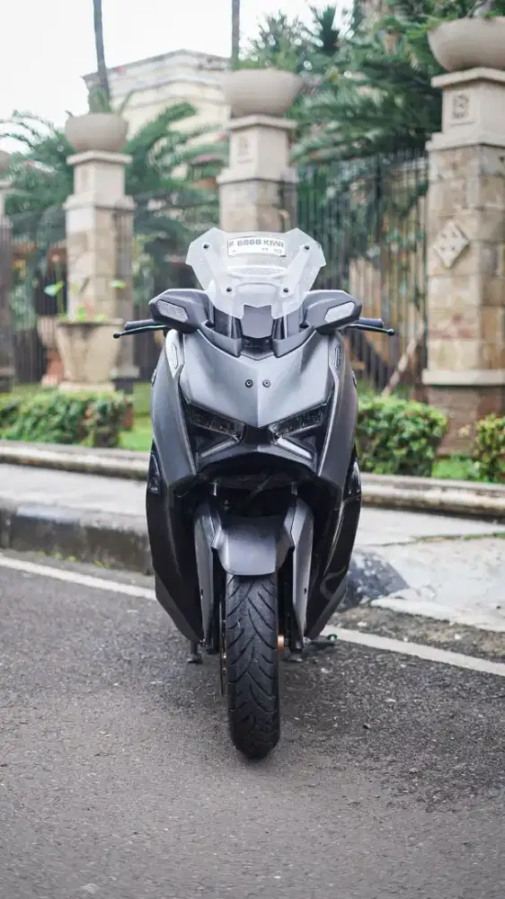 YAMAHA XMAX 2025 TECH MAX