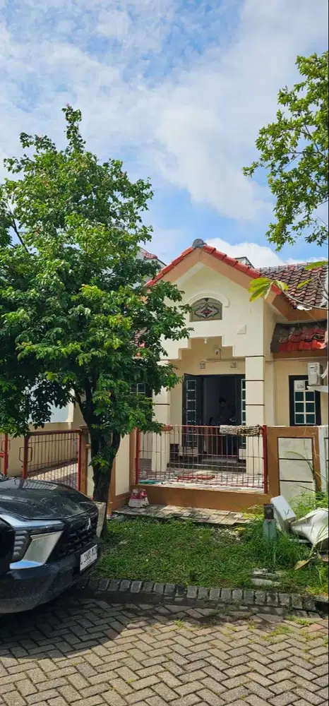 Disewakan Rumah Pakuwon Villa Valensia-Casablanca CA-1 No.3, Rp 35 Jt