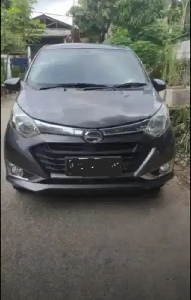 Daihatsu Sigra 1.2 R Deluxe MT 2018 Hitam