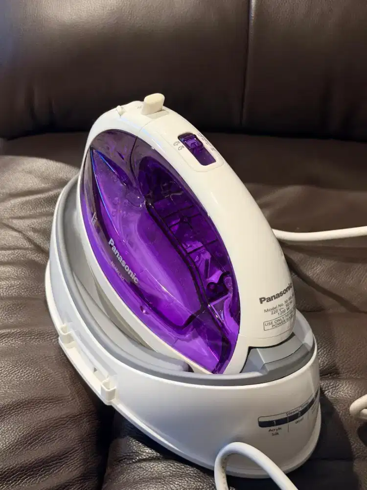 Strika uap panasonic