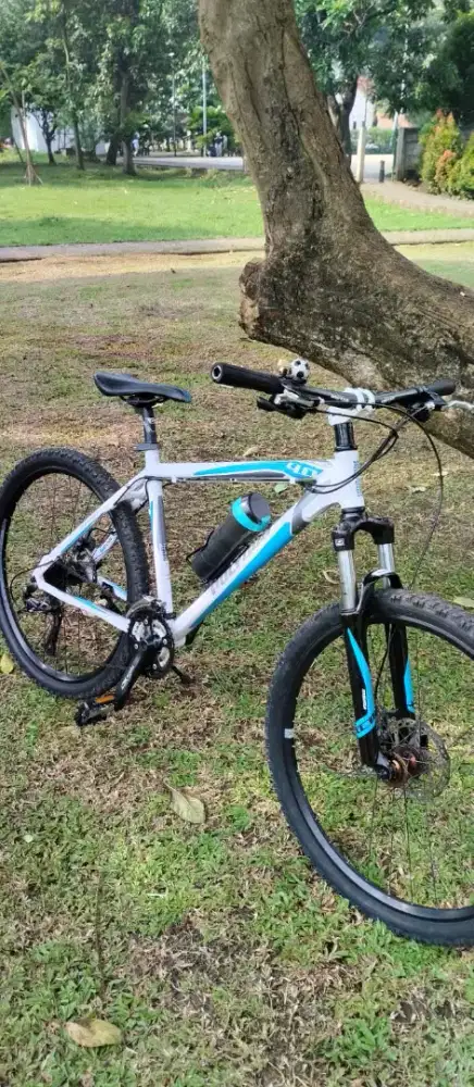 Sepeda gunung MTB polygon premier 4 edisi 2014