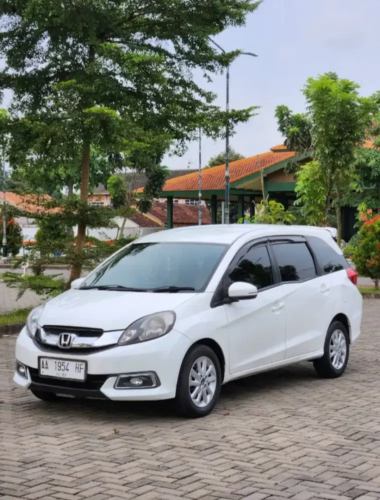 Mobillio e matic plat AA PJK baru