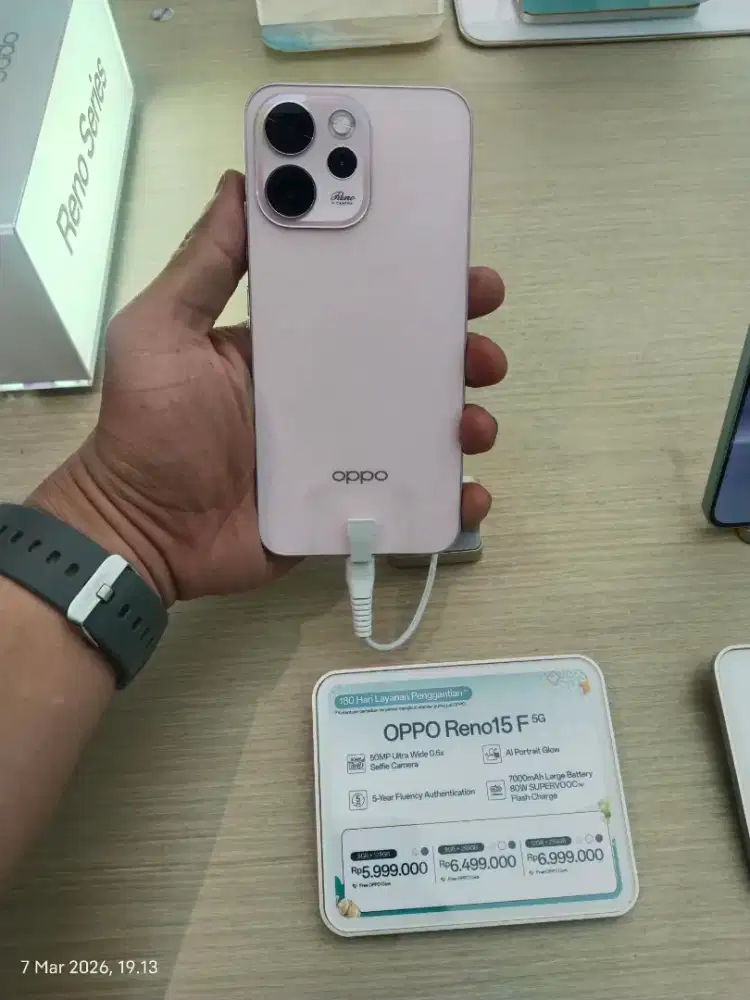 Oppo Reno 15F 5G. Cicilan bisa tanpa DP, Syarat Cukup saja