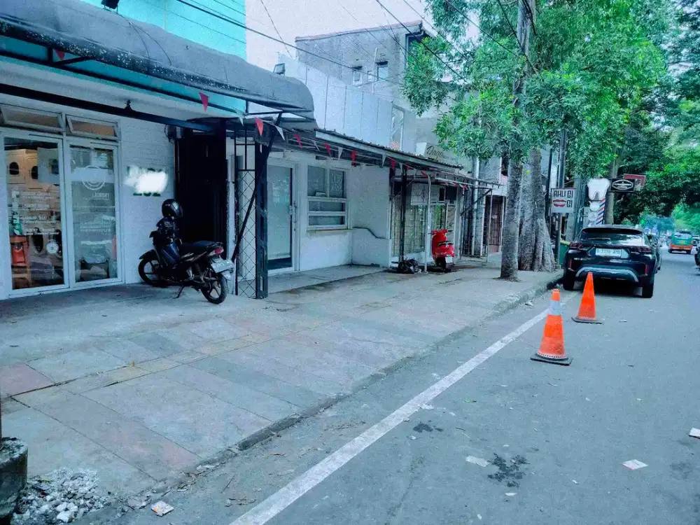 ex CAFE MAINROAD DAGO SAMPING DOMINOS HARGA KEPEPET 1.9 M NEGO