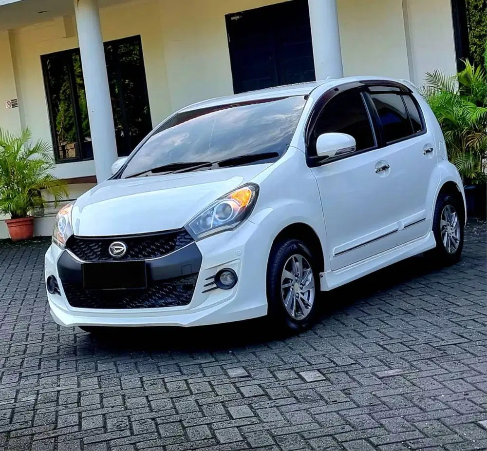Daihatsu Sirion RS AT 2017 / 2018 Terawat