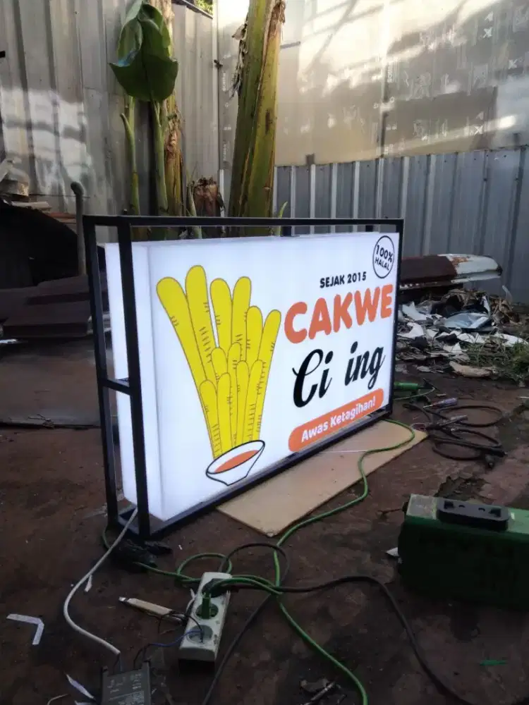 JUAL NEON BOX BEKAS 2 SISI + TIANG