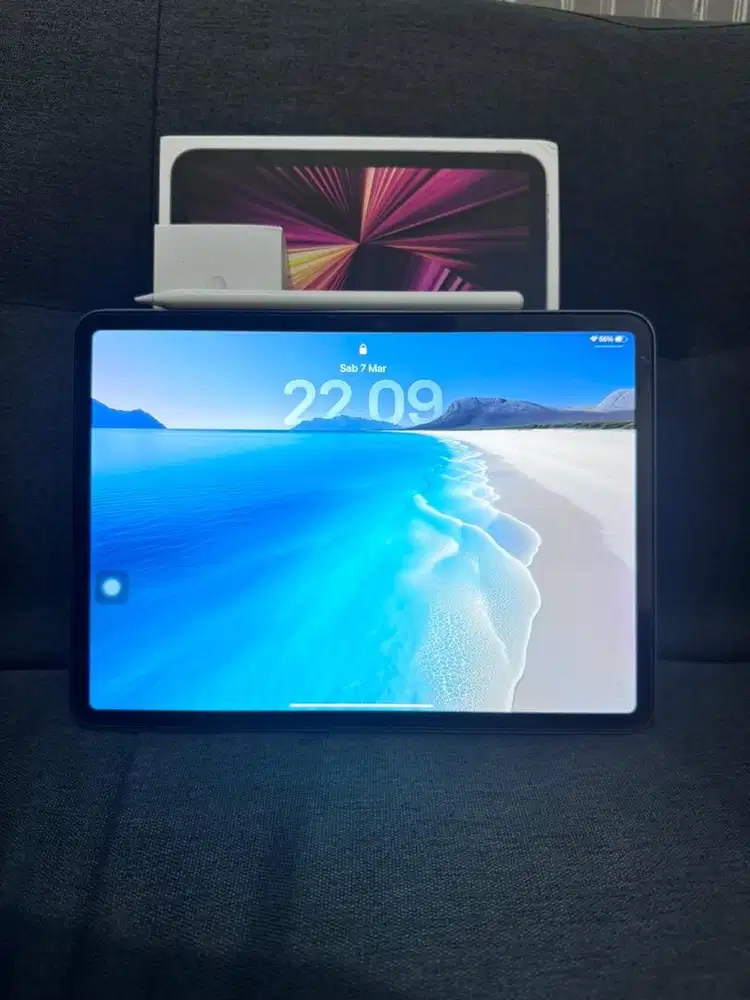 Ipad pro 11 - inch ( 3rd Generation ) wifi + Apple Pencil (2nd gener)