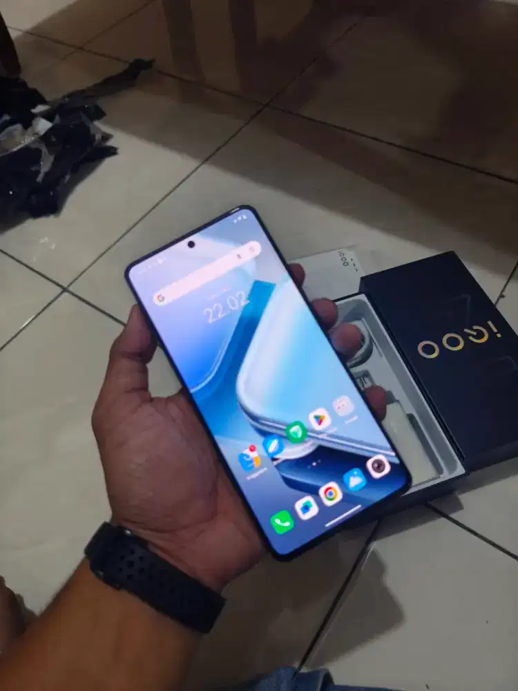 Iqoo z9 8/256 gb fullset original