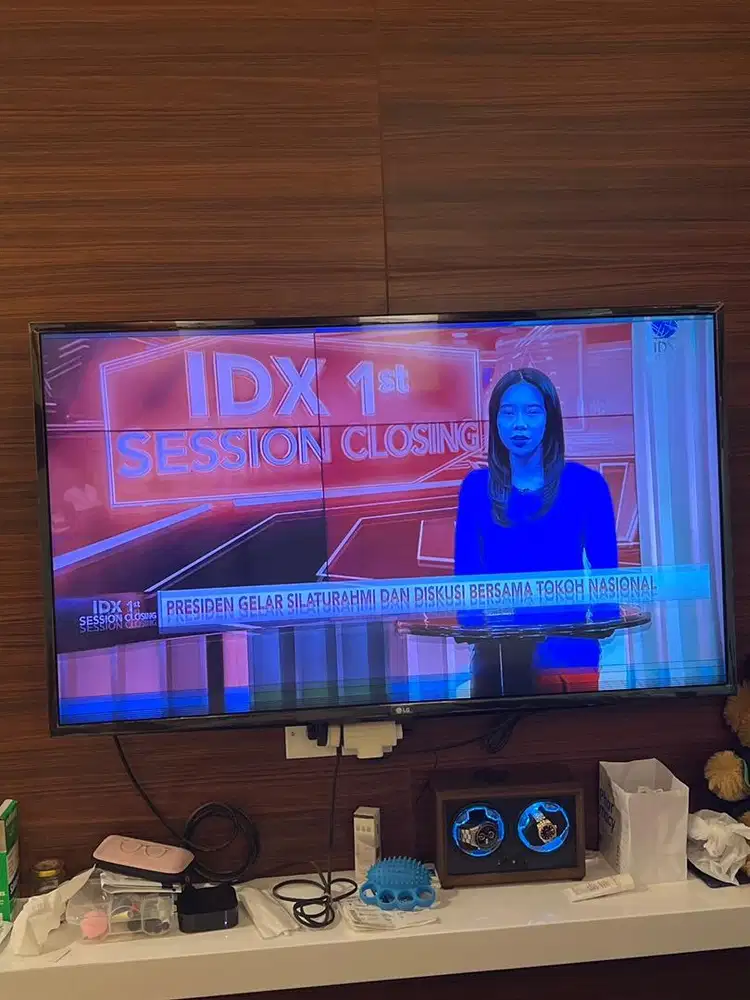TV LED LG 50Inc kondisi LeD bermasalah tetapi masih nyala