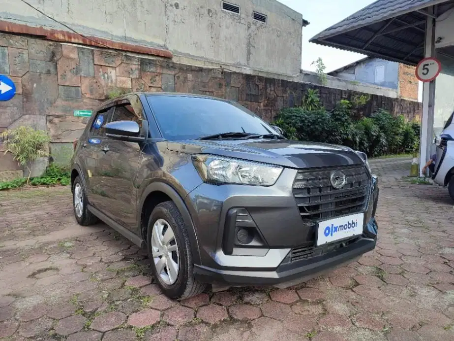TDP 8,JT, Daihatsu Rocky 1.2 M Bensin-AT Hitam 2022