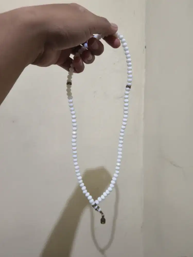 Tasbih warna putih