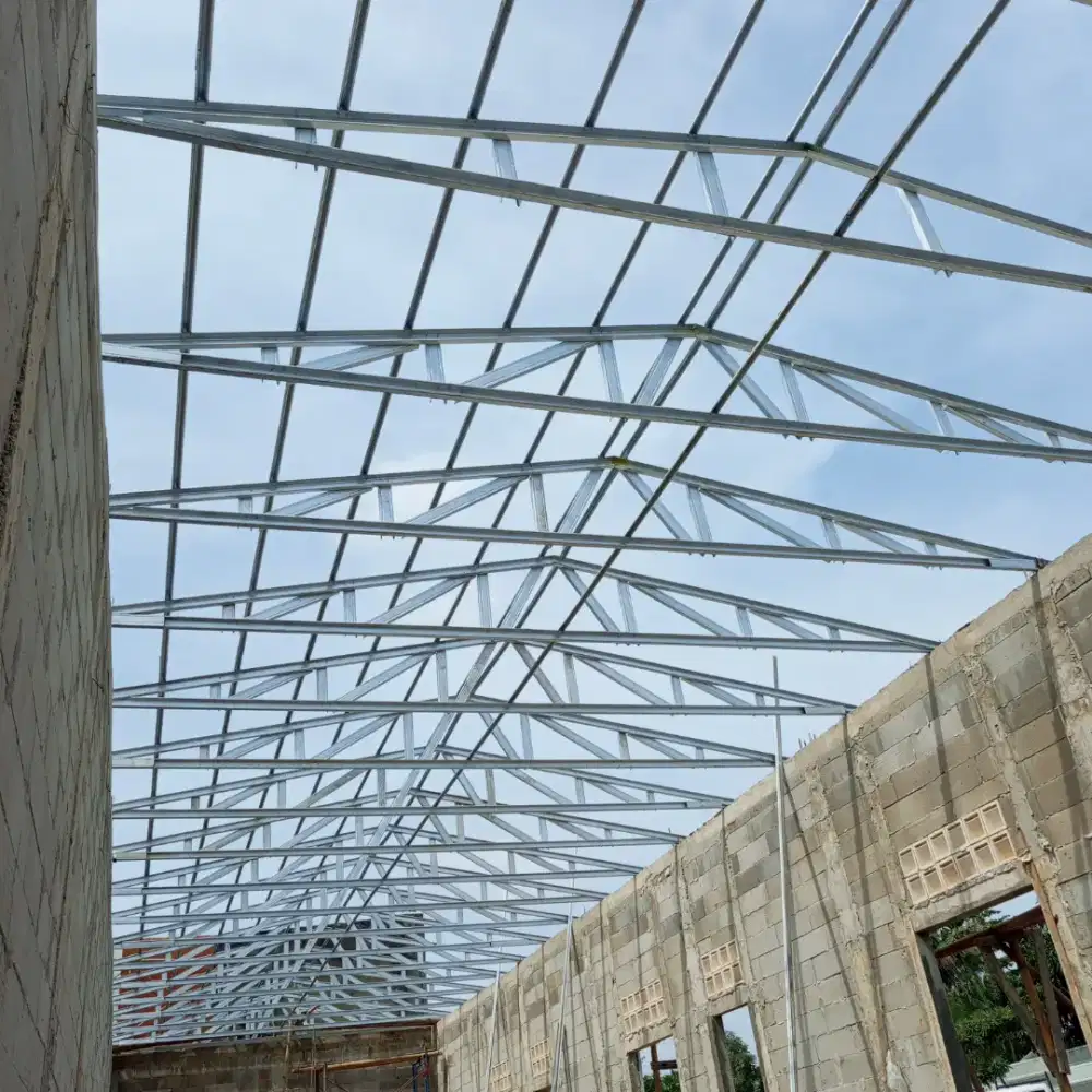 tukang pasang baja ringan