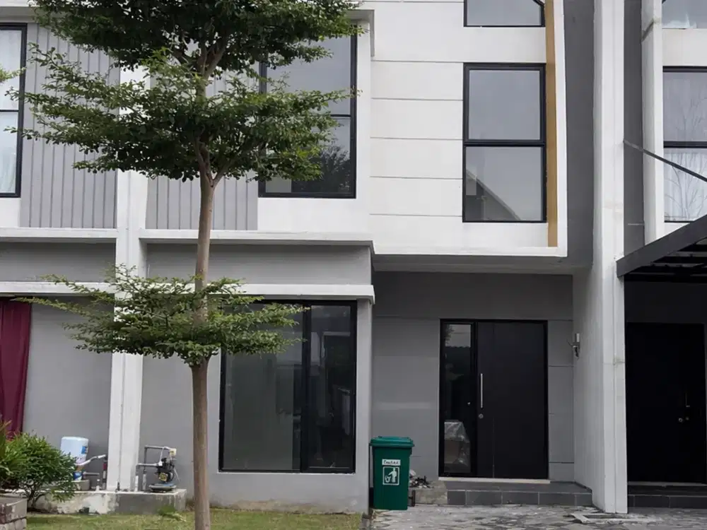 Disewakan Rumah Gress 2 Lantai 3 KT Easten Park Grand Eastern Sukolilo Surabaya