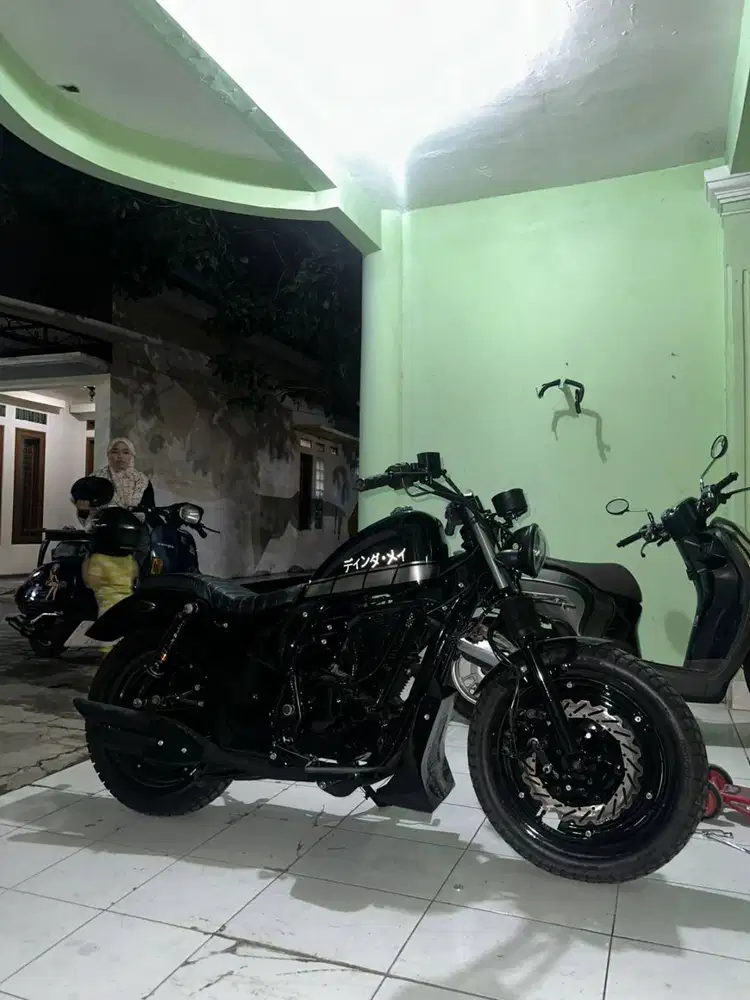 Jual Motor bobber costume Black