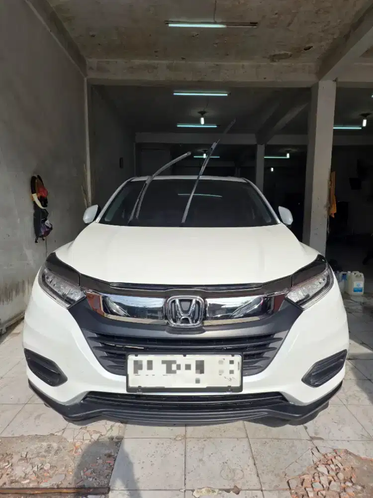 Honda HRV 1.5 SE (Special Edition) A/t 2019 Odo 33.xxx !!