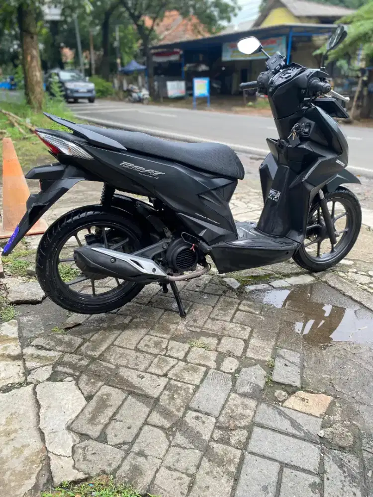 JUAL HONDA Deluxe 2022