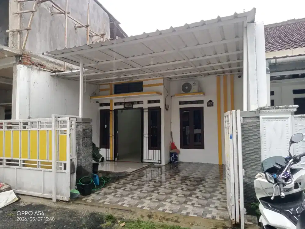 Disewakan Rumah Dlm Cluster