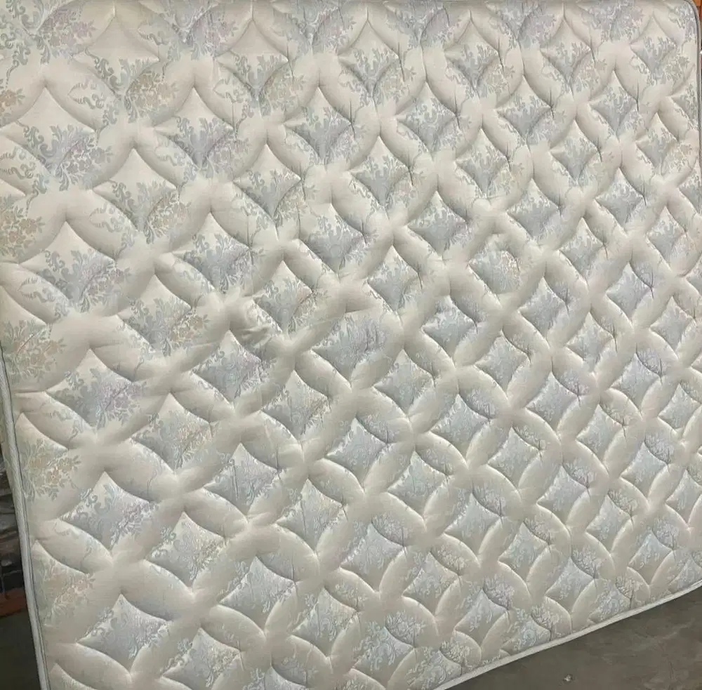 Kasur ukuran 180x200