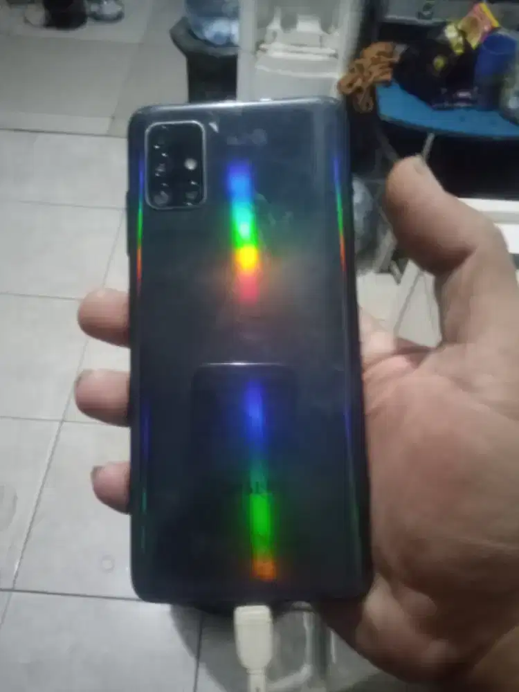 Samsung galaxy a51 ram 6 128gb normal minus pemakaian aj Kel hp only