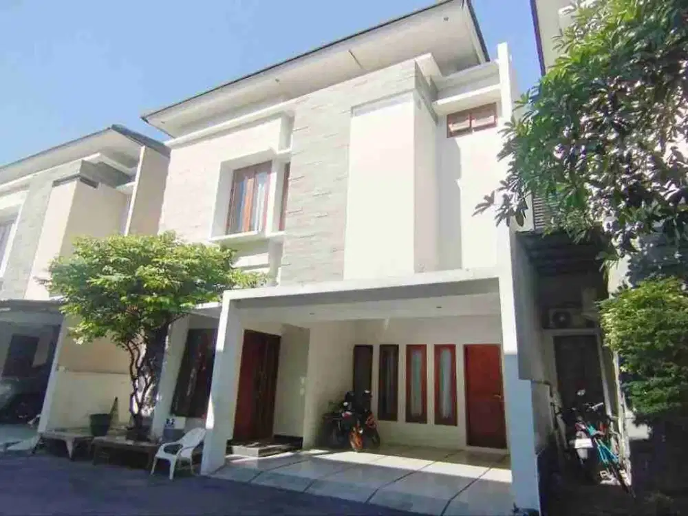 Rumah Mewah 2 Lantai Cluster Tengah Kota