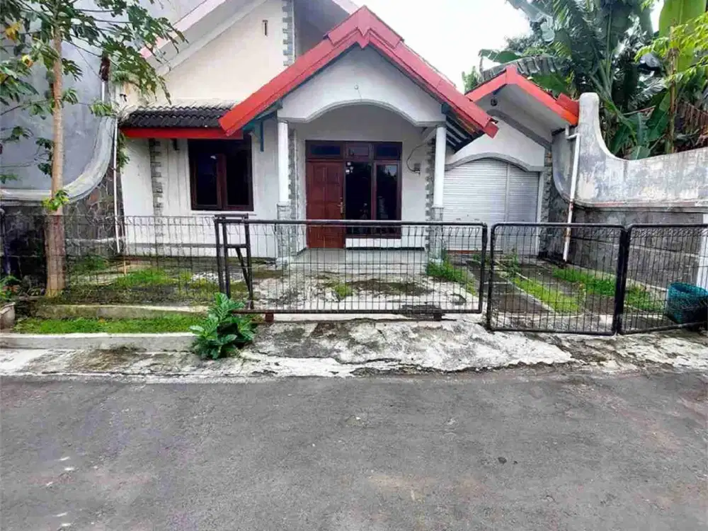 Disewakan rumah siap huni lokasi pusat kota, strategis, dkt ke RS, Stasiun, Hotel, Kampus, Sekolah.